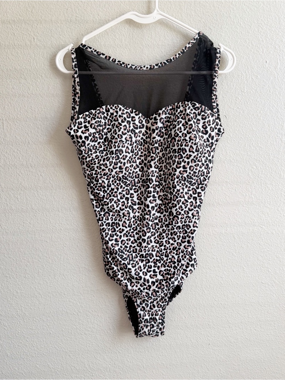 Albion Maria Mesh Cheetah Print One Piece Swimsuit Women’s Size Medium